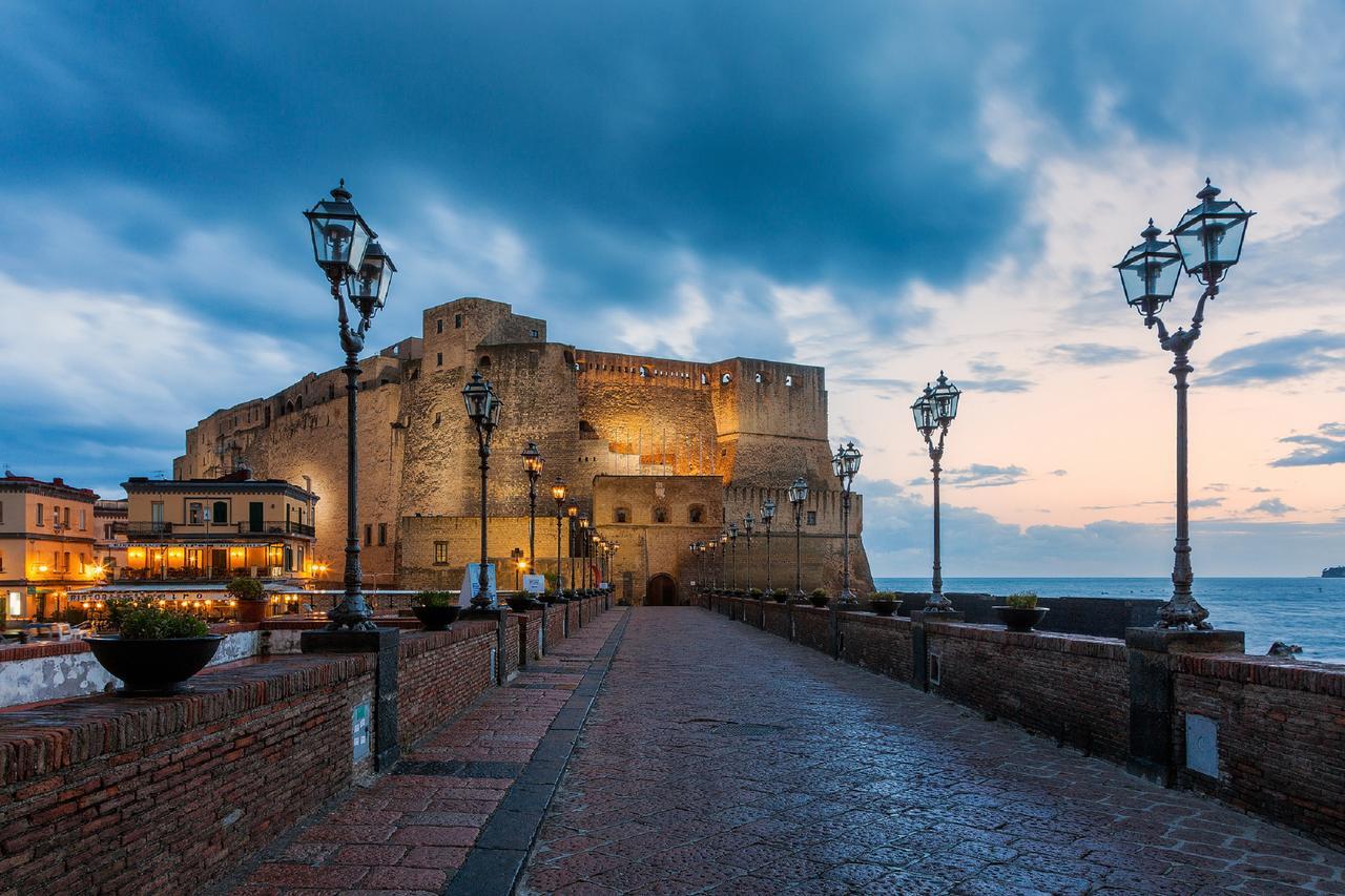 B&B L'Alloggio Dei Vassalli Naples Luaran gambar