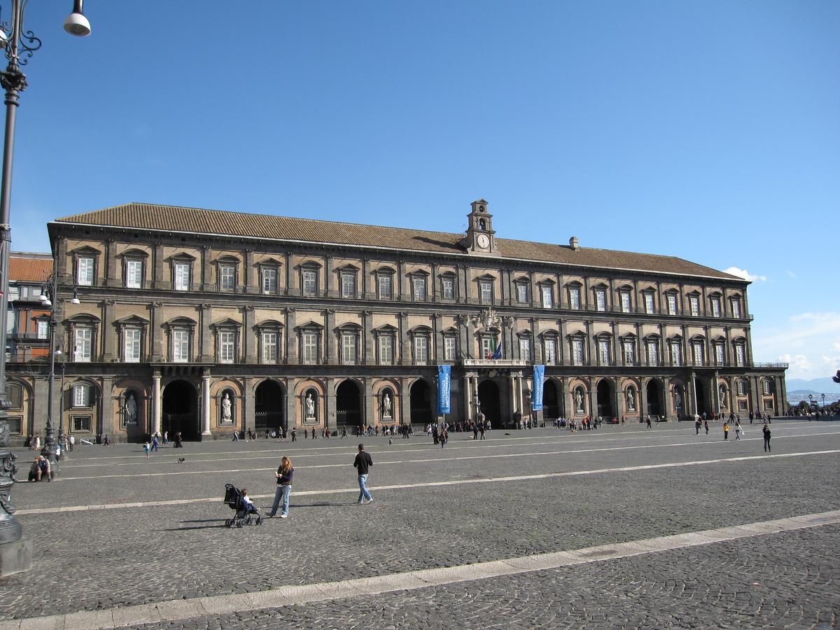 B&B L'Alloggio Dei Vassalli Naples Luaran gambar