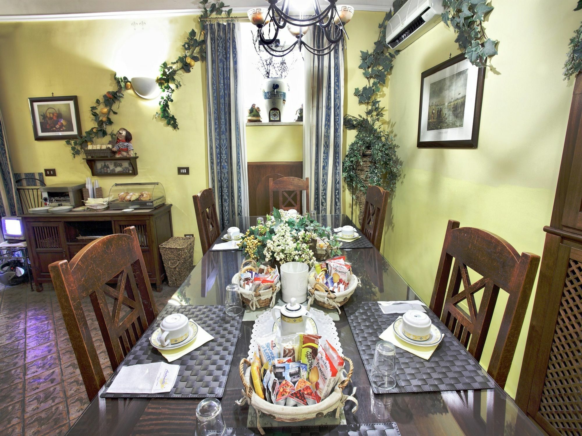 B&B L'Alloggio Dei Vassalli Naples Luaran gambar